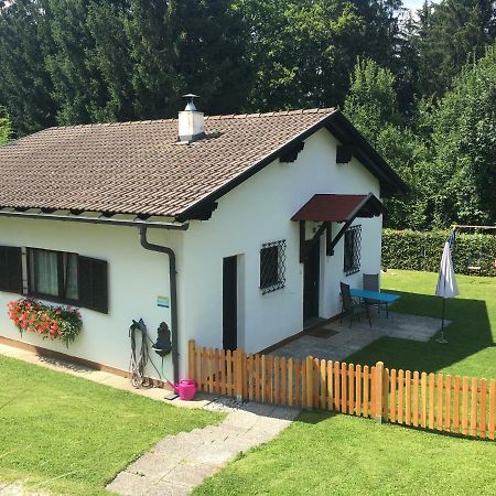 Ferienbungalow Weber Фельден-ам-Вертерзе Екстер'єр фото