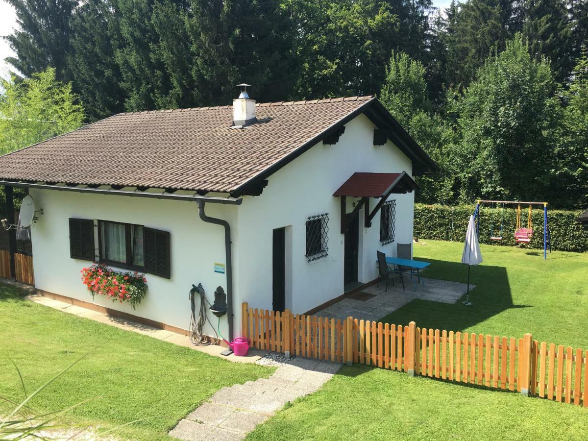 Ferienbungalow Weber Фельден-ам-Вертерзе Екстер'єр фото